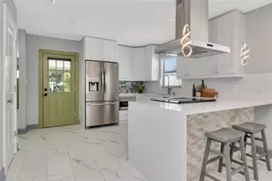 1713 W St Isabel St, Tampa, FL 33607 - Photo 2