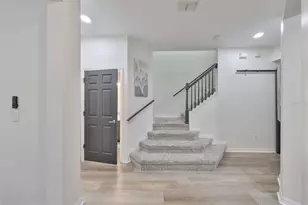 8155 Stone Leaf Ln, Tampa, FL 33647 - Photo 8