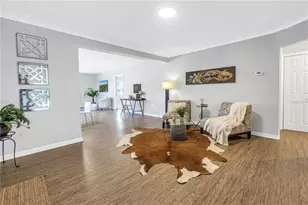 610 Cordova Blvd NE, Saint Petersburg, FL 33704 - Photo 4