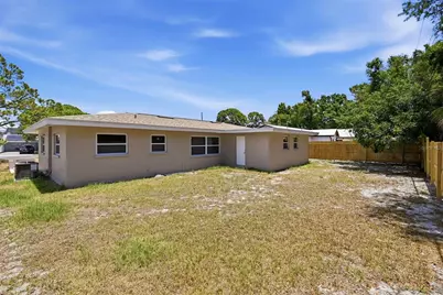 2440 66th Avenue S, Saint Petersburg, FL 33712 - Photo 24