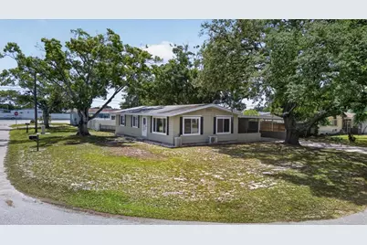 749 Palm Avenue, Largo, FL 33770 - Photo 2
