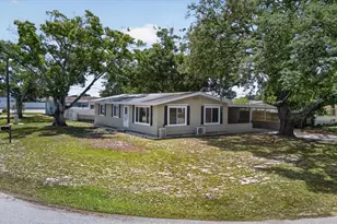 749 Palm Ave, Largo, FL 33770 - Photo 2