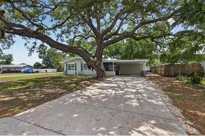 749 Palm Avenue, Largo, FL 33770 - Photo 6