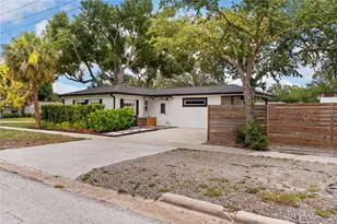 3320 W Ballast Point Blvd, Tampa, FL 33611 - Photo 22