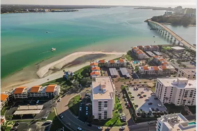855 Bayway Boulevard #708, Clearwater Beach, FL 33767 - Photo 8