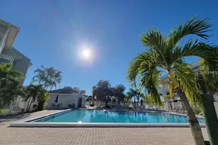 6802 Stonesthrow Cir N, Saint Petersburg, FL 33710 - Photo 70