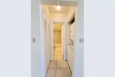 6802 Stones Throw Circle N #14206, Saint Petersburg, FL 33710 - Photo 16