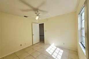 6802 Stonesthrow Cir N, Saint Petersburg, FL 33710 - Photo 38