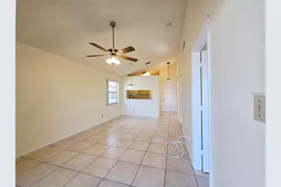 6802 Stones Throw Circle N #14206, Saint Petersburg, FL 33710 - Photo 4
