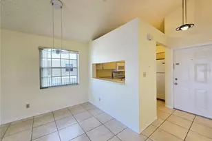 6802 Stonesthrow Cir N, Saint Petersburg, FL 33710 - Photo 12