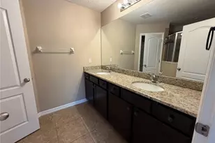 10273 Villa Palazzo Ct, Tampa, FL 33615 - Photo 20