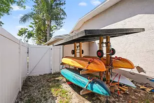 803 High Point Ct, Tarpon Springs, FL 34689 - Photo 14