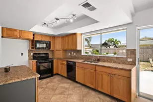 13430 Coronado Dr, Largo, FL 33774 - Photo 8