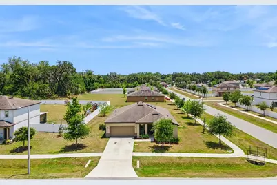 903 Shimmering Oaks Lane, Seffner, FL 33584 - Photo 34