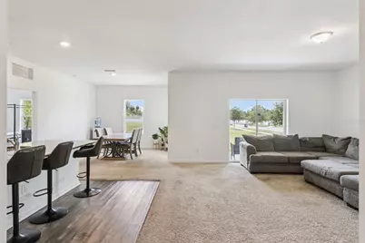 903 Shimmering Oaks Lane, Seffner, FL 33584 - Photo 12