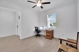 17410 Holly Wl Ave, Wimauma, FL 33598 - Photo 6