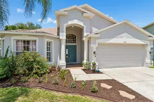 3318 Clover Blossom Cir, Land O Lakes, FL 34638 - Photo 2