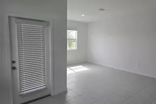 11236 E 65th Terrace E, Palmetto, FL 34221 - Photo 10