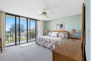 19111 Vista Bay Dr, Indian Shores, FL 33785 - Photo 20