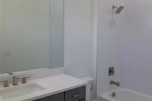 5104 W Evelyn Dr, Tampa, FL 33609 - Photo 46