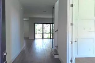 5104 W Evelyn Dr, Tampa, FL 33609 - Photo 8