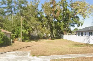 1608 E 31st Ave, Tampa, FL 33610 - Photo 1