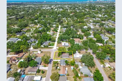 4615 Lords Avenue, Sarasota, FL 34231 - Photo 16