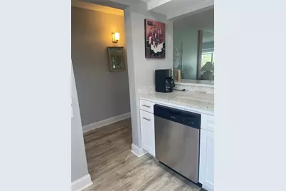 5724 La Puerta Del Sol Boulevard #248, Saint Petersburg, FL 33715 - Photo 6