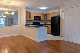 5602 Baywater Dr, Tampa, FL 33615 - Photo 4
