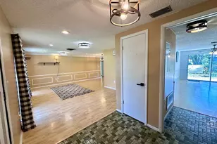 12215 Meadowbrook Ln, Hudson, FL 34667 - Photo 4