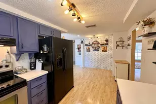 12215 Meadowbrook Ln, Hudson, FL 34667 - Photo 8
