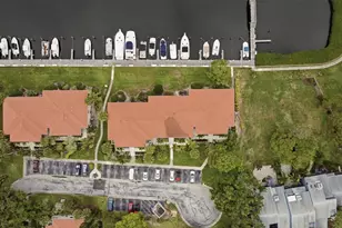 1802 Mariner Dr E, Tarpon Springs, FL 34689 - Photo 32