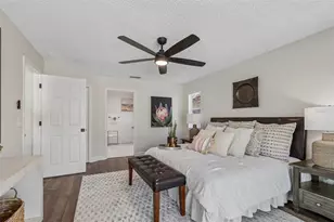 1977 Brookstone Way, Clearwater, FL 33760 - Photo 50