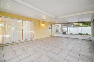 2342 Tioga Dr, Land O Lakes, FL 34639 - Photo 14