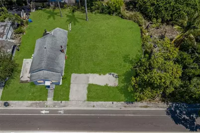 15th Avenue S, Saint Petersburg, FL 33712 - Photo 8