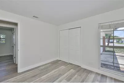 8410 Lava Place, Tampa, FL 33615 - Photo 38