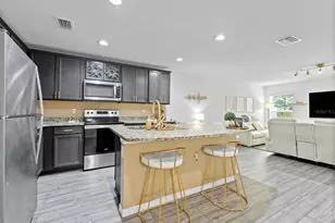 8975 Southern Charm Cir, Brooksville, FL 34613 - Photo 6