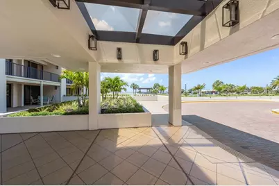 6 Belleview Boulevard #105, Belleair, FL 33756 - Photo 38