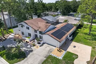 1461 87th Ave N, Saint Petersburg, FL 33702 - Photo 4