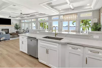 644 Boca Ciega Isle Drive, Saint Pete Beach, FL 33706 - Photo 22