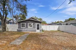 920 E Annie St, Tampa, FL 33612 - Photo 1
