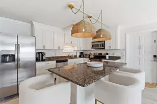 5800 Hollywood Blvd, Sarasota, FL 34231 - Photo 6