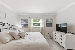 5800 Hollywood Blvd, Sarasota, FL 34231 - Photo 14
