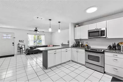 39443 8th Avenue, Zephyrhills, FL 33542 - Photo 12