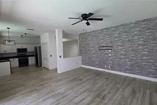 10422 Glen Willow Ln, Tampa, FL 33647 - Photo 14