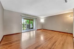 13300 Walsingham Rd, Largo, FL 33774 - Photo 14