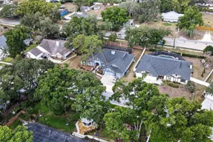 144 Barrington Dr, Brandon, FL 33511 - Photo 2