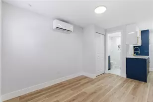 10003 N 24th St, Tampa, FL 33612 - Photo 16