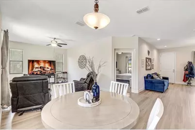 7314 Madrid Road, Weeki Wachee, FL 34613 - Photo 10