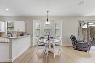 7314 Madrid Rd, Weeki Wachee, FL 34613 - Photo 8